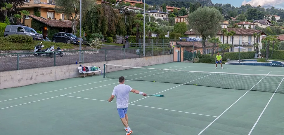villa edy tennis slide 5